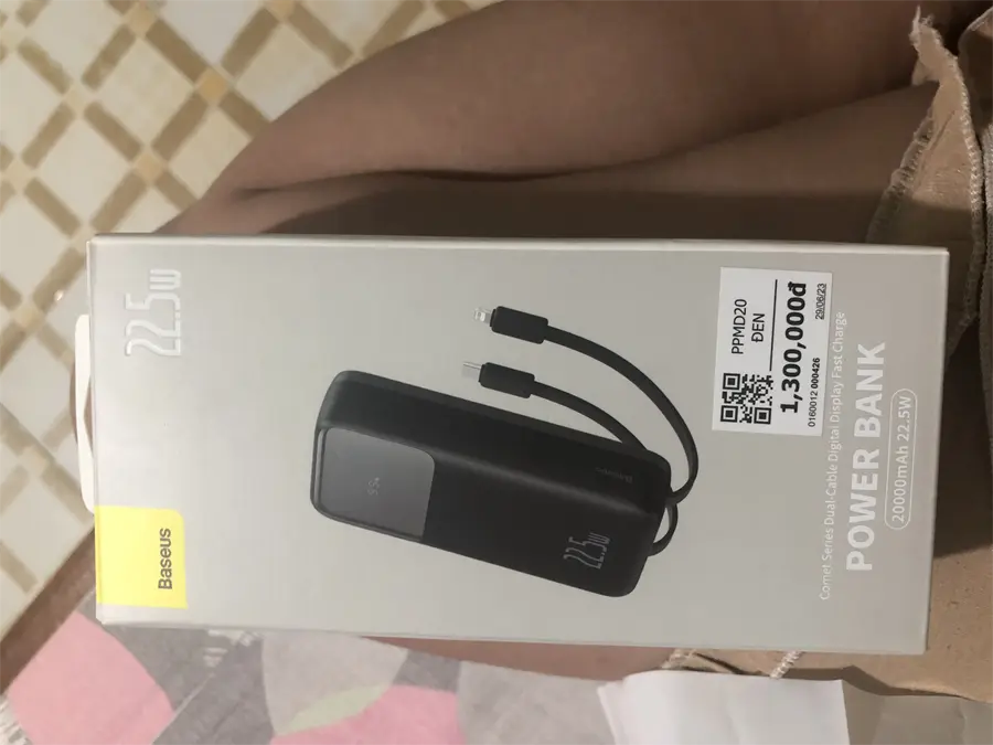 Khách hàng review Pin sạc dự phòng Polymer 20000mAh Type C PD 22.5W Baseus Comet PPMD20 kèm cáp Lightning và Type C 8