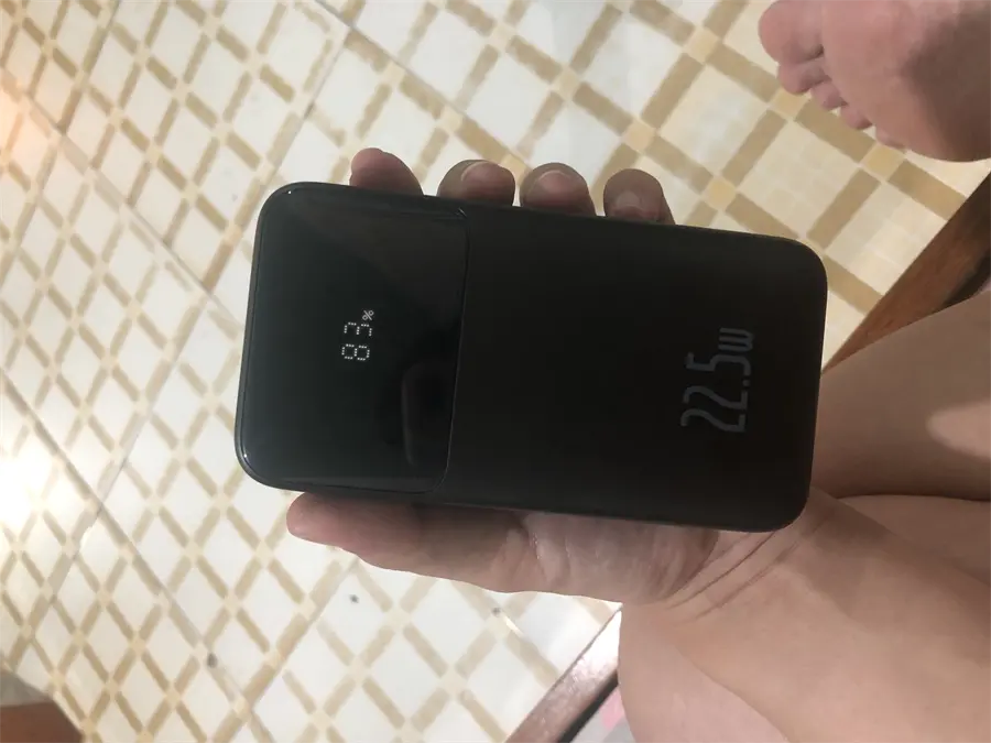 Khách hàng review Pin sạc dự phòng Polymer 20000mAh Type C PD 22.5W Baseus Comet PPMD20 kèm cáp Lightning và Type C 9