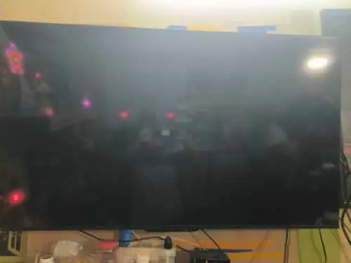 Khách hàng review Google Tivi QLED Toshiba 4K 55 inch 55M550LP 2