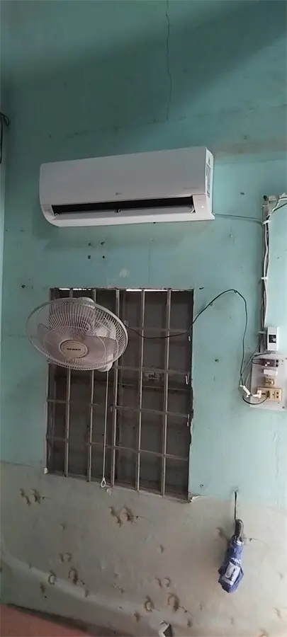 Khách hàng review Máy lạnh LG Inverter 1.5 HP V13WIN1 43