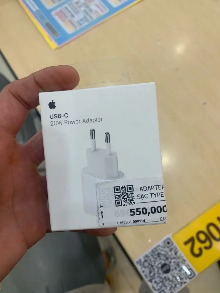 Khách hàng review Sạc nhanh Type-C PD 20W Apple 14