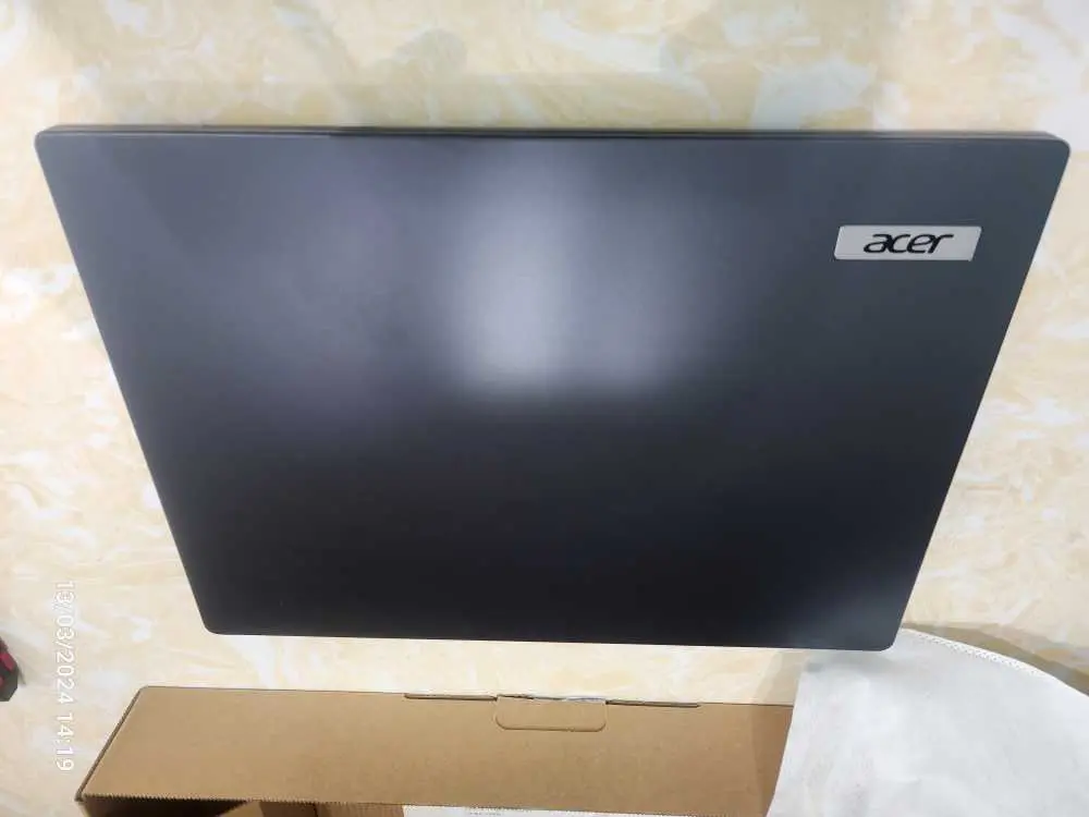 Khách hàng review Laptop Acer TravelMate P4 TMP414 51 50HX i5 1135G7/8GB/512GB/Win11 (NX.VP2SV.00T) 2