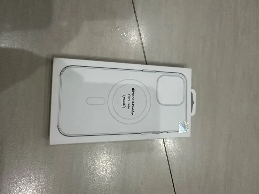 Khách hàng review Ốp lưng Magsafe iPhone 14 Pro Max Nhựa trong Apple MPU73 Chính hãng 1