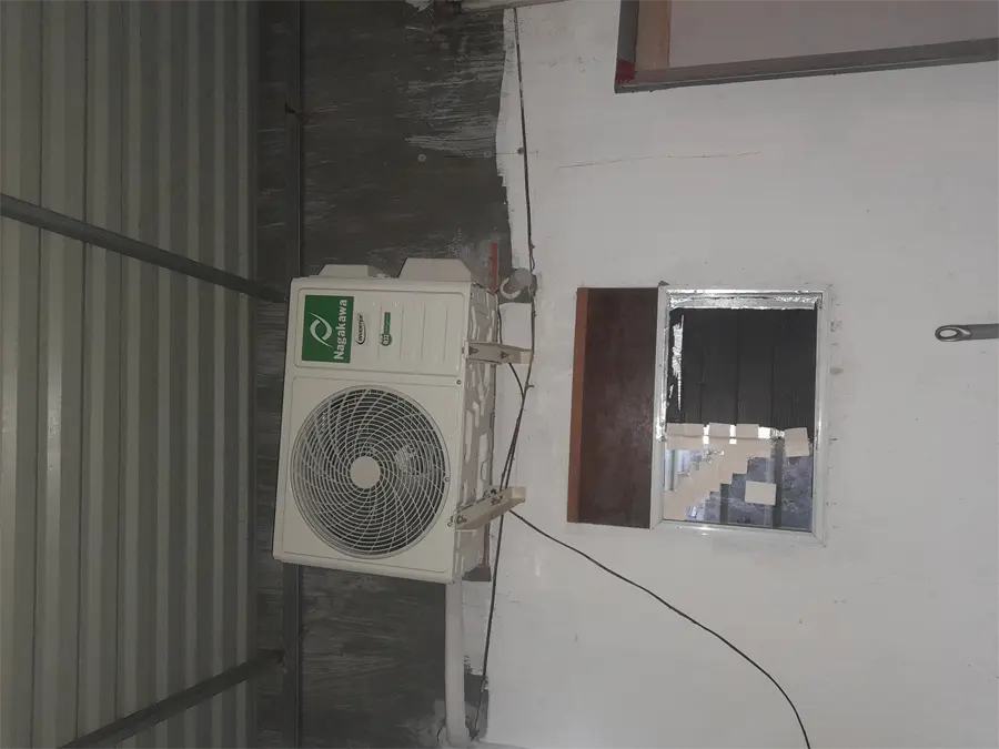 Khách hàng review Máy lạnh Nagakawa Inverter 1 HP NIS-C09R2T28 53