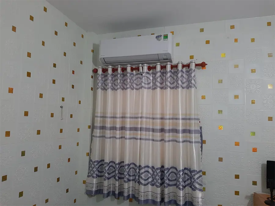 Khách hàng review Máy lạnh Daikin Inverter 1 HP FTKZ25VVMV 4