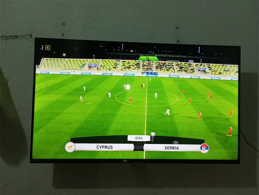 Khách hàng review Smart Tivi Samsung 4K 43 inch UA43AU7002 8