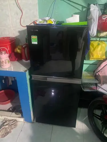 Khách hàng review Tủ lạnh Toshiba Inverter 180 lít GR-B22VU UKG 13