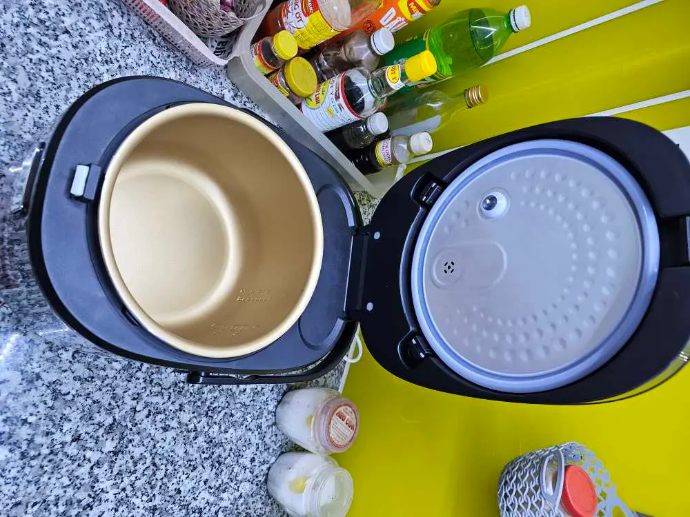 Khách hàng review Nồi cơm điện tử Sunhouse mama 1.8 lít SHD8903 4