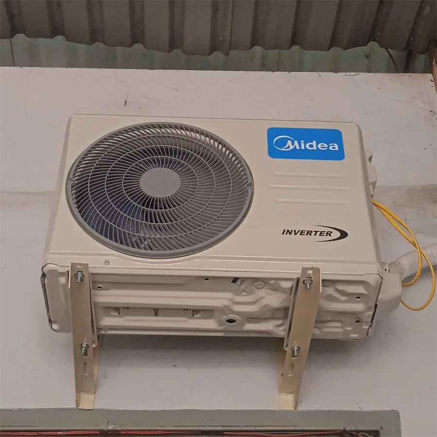 Khách hàng review Máy lạnh Midea Inverter 1 HP MAFA-09CDN8 51