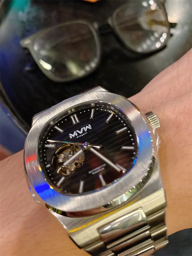 Khách hàng review Đồng hồ MVW Elegant 43 mm Nam MSA098-02-ELE 3
