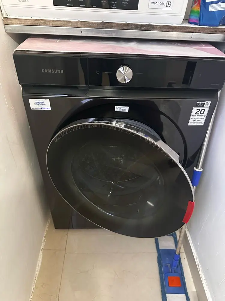 Khách hàng review Máy giặt Samsung Bespoke AI Inverter 24 kg WF24B9600KV/SV 3