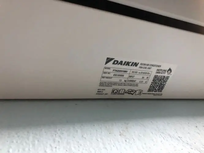 Khách hàng review Máy lạnh Daikin Inverter 1 HP FTKZ25VVMV 3