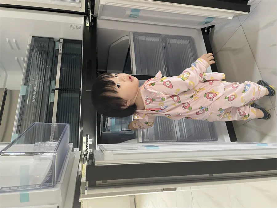 Khách hàng review Tủ lạnh Sharp Inverter 525 lít Multi Door SJ-FXP600VG-BK 4