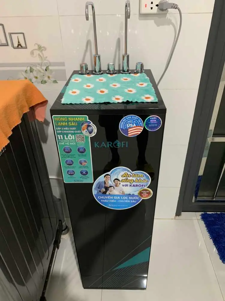 Khách hàng review Máy lọc nước RO nóng nguội lạnh Karofi KAD-X58 11 lõi 15