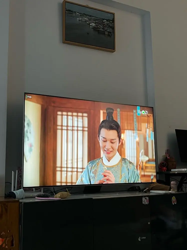 Khách hàng review Smart Tivi Neo QLED Samsung AI 4K 55 inch QA55QN85B 1