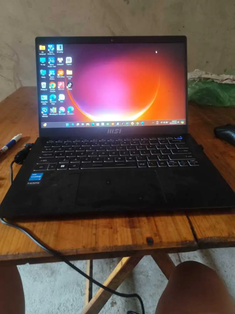 Khách hàng review Laptop MSI Modern 14 C11M i3 1115G4/8GB/512GB/Win11 (011VN) 1