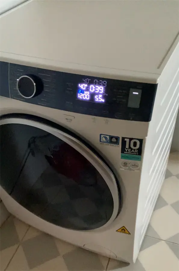 Khách hàng review Máy giặt sấy Electrolux UltimateCare 700 Inverter giặt 11 kg - sấy 7 kg EWW1142Q7WB 1