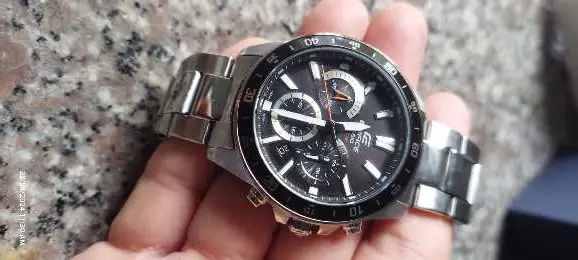 Khách hàng review Đồng hồ Edifice Casio 42 mm Nam EFV-570D-1AVUDF 1