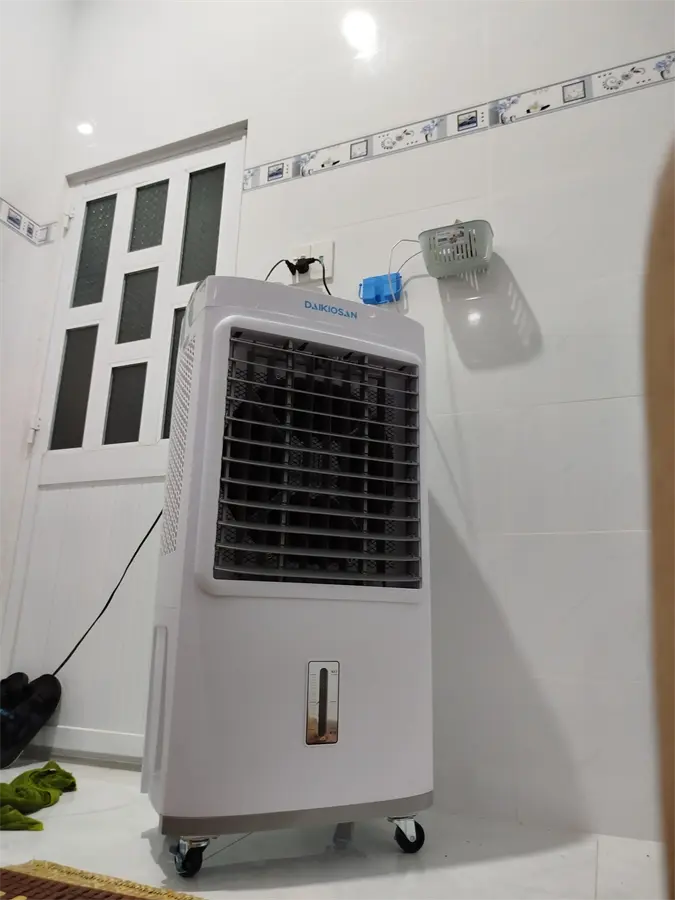 Khách hàng review Quạt điều hoà Daikiosan DM102 110W 3