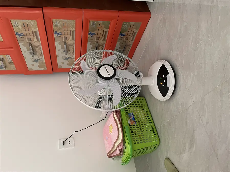 Khách hàng review Quạt sạc điện Sunhouse 5 cánh SHD7223 24W 8