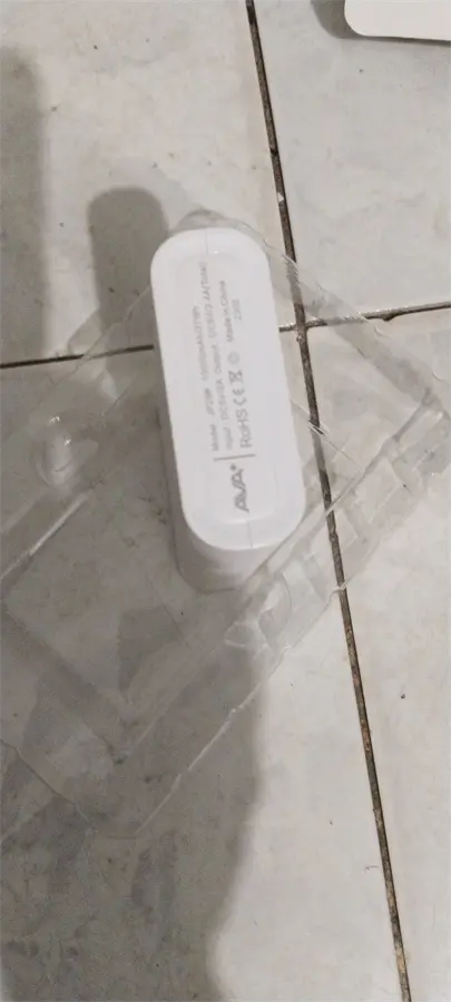 Khách hàng review Pin sạc dự phòng Polymer 10000mAh 12W AVA  JP299 6