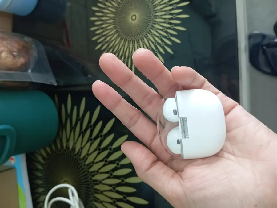 Khách hàng review Tai nghe Bluetooth True Wireless AVA  Go P210 6