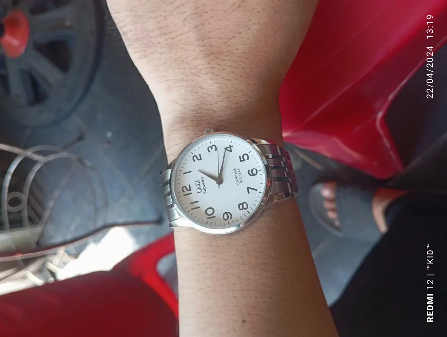 Khách hàng review Đồng hồ Q 1