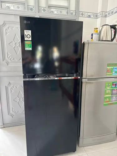 Khách hàng review Tủ lạnh LG Inverter 217 lít GV-B212WB 18