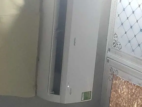 Khách hàng review Máy lạnh Midea Inverter 1 HP MAFA-09CDN8 42