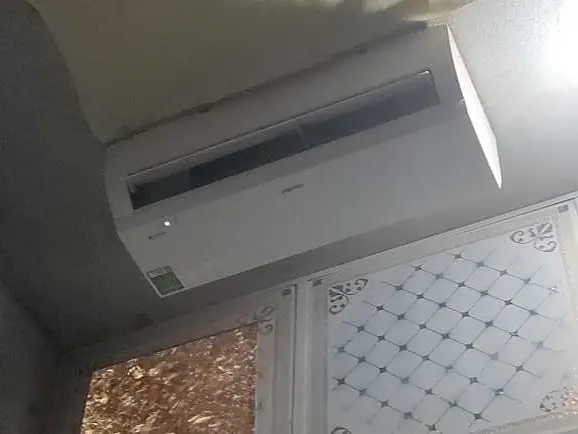 Khách hàng review Máy lạnh Midea Inverter 1 HP MAFA-09CDN8 44