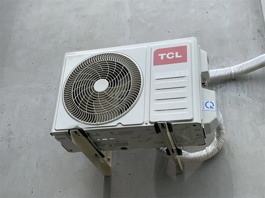 Khách hàng review Máy lạnh TCL Inverter 1 HP TAC-10CSD/XAB1I 3