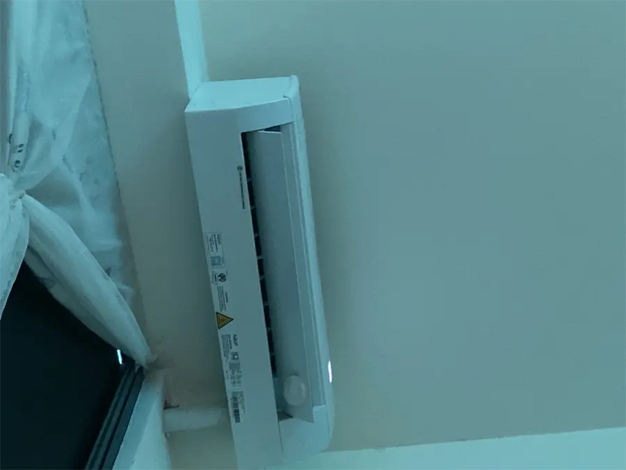 Khách hàng review Máy lạnh Aqua Inverter 1 HP AQA-RV9QA 2