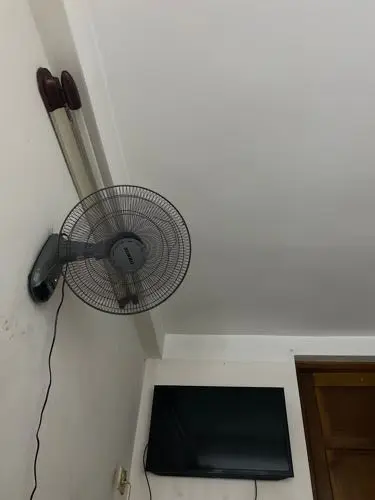 Khách hàng review Quạt treo tường Senko 3 cánh TR1628 47W 9