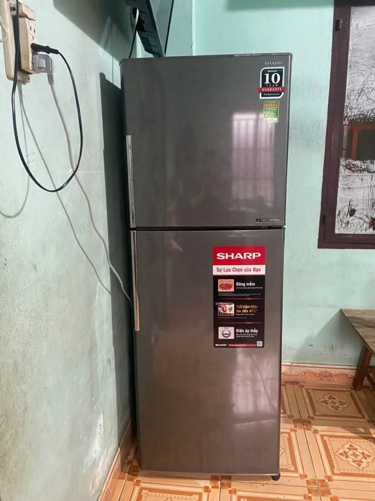 Khách hàng review Tủ lạnh Sharp Inverter 287 lít SJ-X316E-DS 1