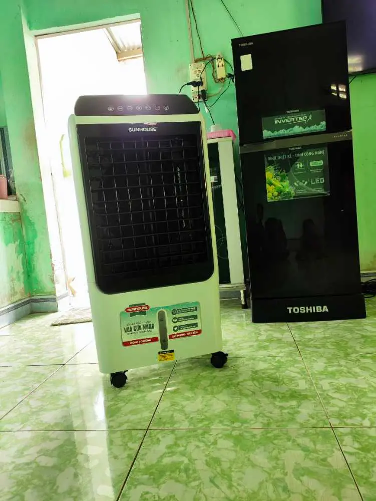 Khách hàng review Quạt điều hòa Sunhouse SHD7727 150W 37