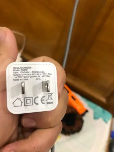 Khách hàng review Sạc nhanh Type-C PD 30W Xmobile DS230 3