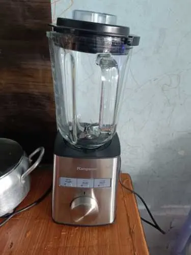 Khách hàng review Máy xay sinh tố Kangaroo KGBL1000X 3