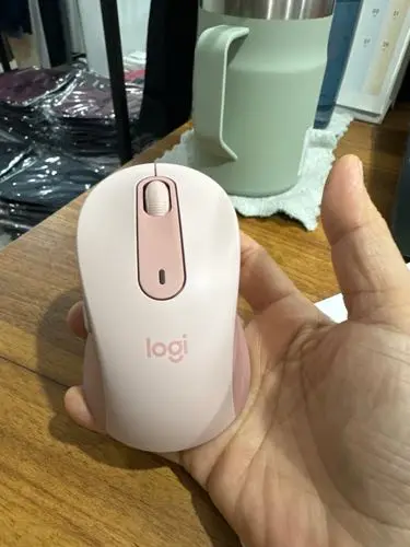 Khách hàng review Chuột Bluetooth Silent Logitech Signature M650 8