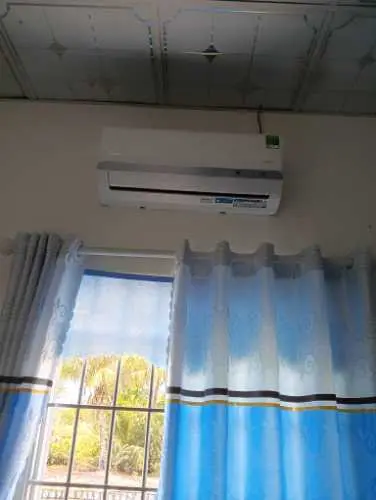Khách hàng review Máy lạnh Midea Inverter 1 HP MAFA-09CDN8 38
