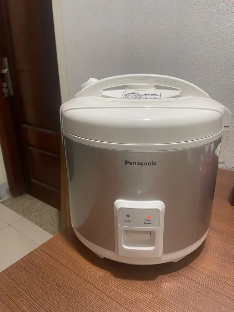 Khách hàng review Nồi cơm nắp gài Panasonic 1.8 lít SR-MVN18LRAX 6