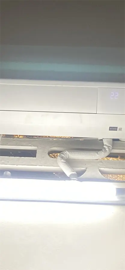 Khách hàng review Máy lạnh Samsung Inverter 1.5 HP AR13DYHZAWKNSV 8