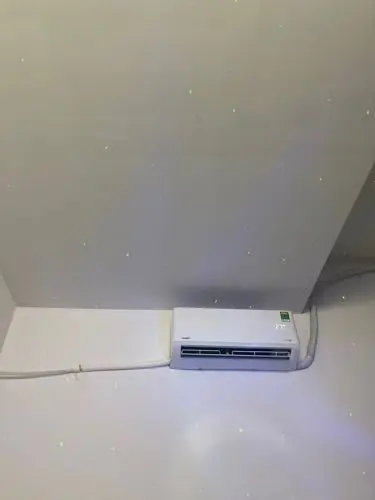 Khách hàng review Máy lạnh Comfee Inverter 1 HP CFS-10VDGF-V 15