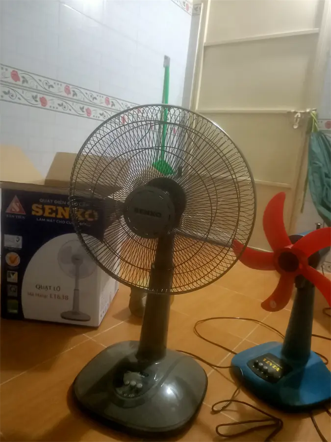 Khách hàng review Quạt lửng Senko 3 cánh L1638 47W 10