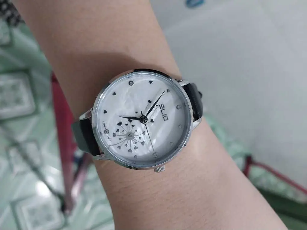 Khách hàng review Đồng hồ Elio 33 mm Nữ EL135-01 1