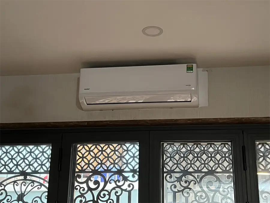 Khách hàng review Máy lạnh Comfee Inverter 2 HP CFS-18VDGF-V 3
