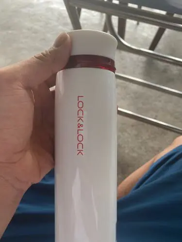 Khách hàng review Bình giữ nhiệt inox 450 ml Lock 1