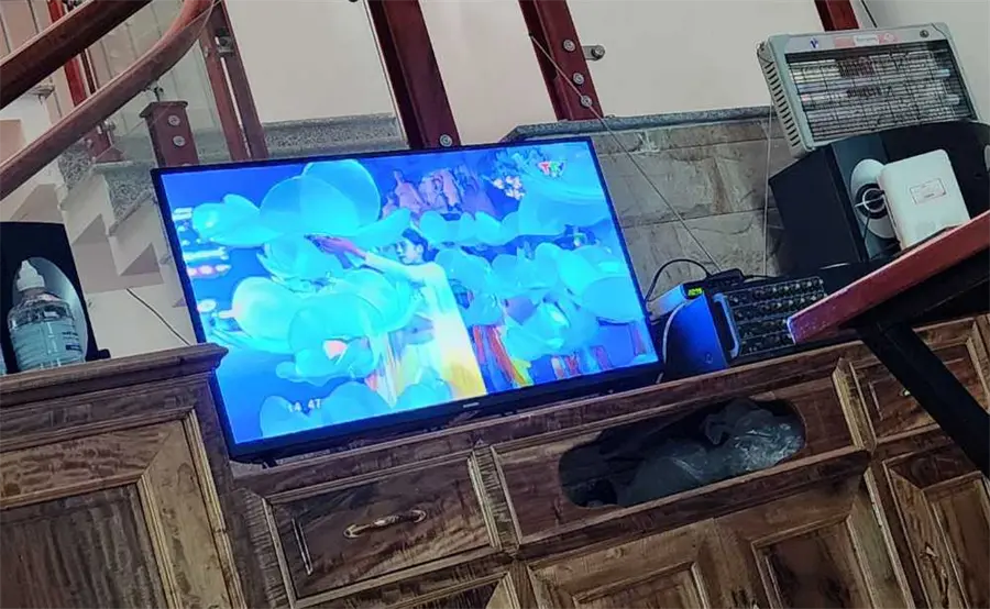 Khách hàng review Google Tivi Xiaomi A 32 inch L32M8-P2SEA 7