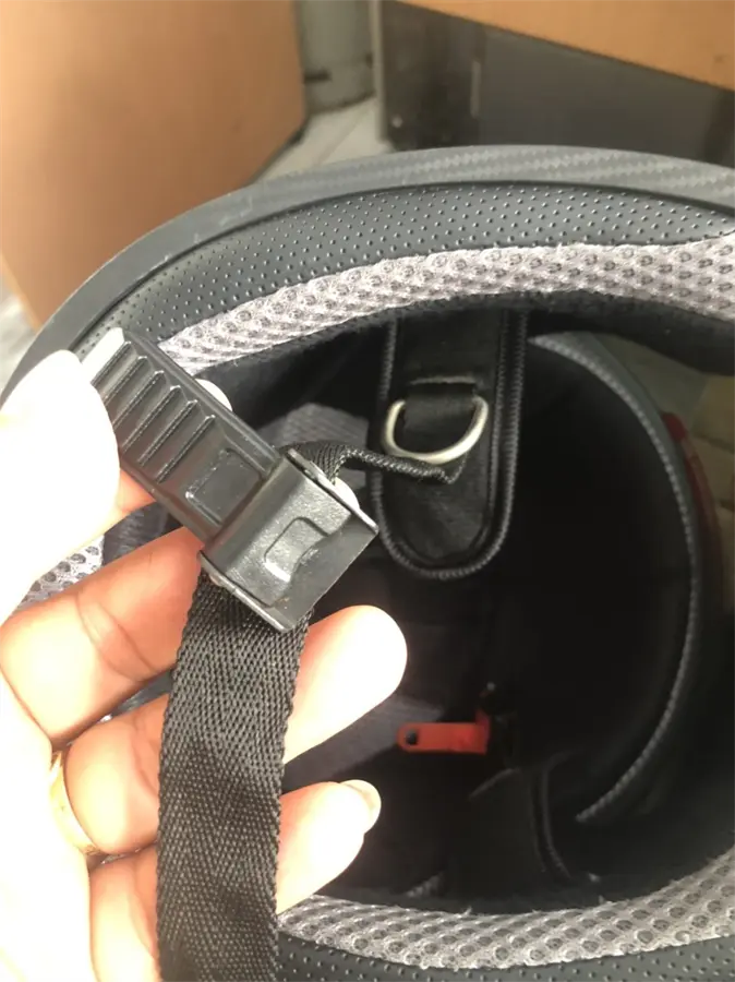 Khách hàng review Mũ fullface size XL Boss ATN30K đen 1