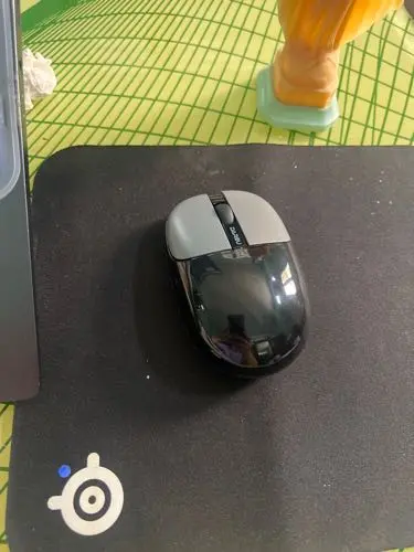 Khách hàng review Chuột sạc Bluetooth Silent DareU LM135D 1
