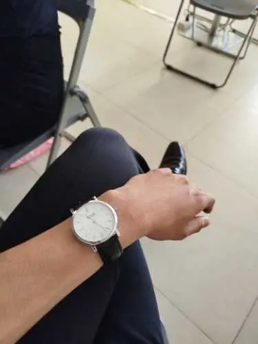 Khách hàng review Đồng hồ MVW UT 38 mm Nam ML076-01 1